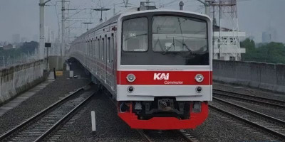 KAI Commuter Impor 3 Unit KRL dari Perusahaan China Senilai Rp783 Miliar