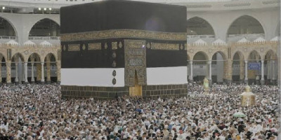 Kementerian Agama Imbau Masyarakat Tidak Tergoda Tawaran Murah Umrah dan Haji Khusus 