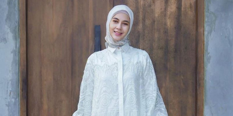 Paula dipuji makin cantik saat berhijab/Instagram @paula_verhoeven