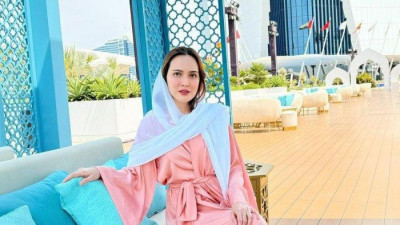 Dari Shandy Aulia hingga Ashanti Tertahan di Dubai Imbas Banjir