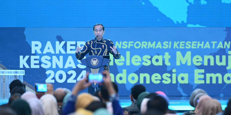Presiden Joko Widodo saat berbicara di Rakerkesnas 2024, ICE BSD Tangerang, Rabu (24/4/2024)/Kemenkes