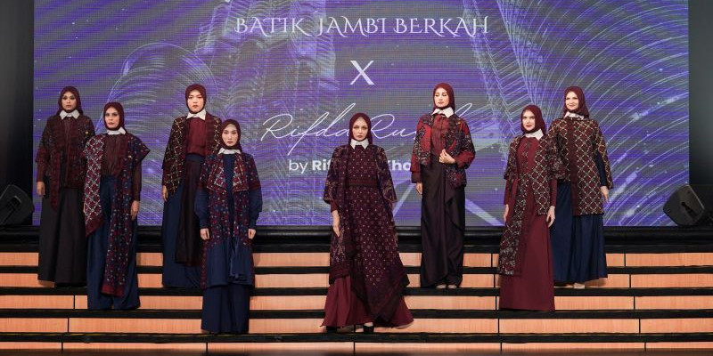 Batik Jambi Berkah x Rifda Rusli by Rifdatul Khoiro di gelaran IN2MF Kuala Lumpur, Malaysia/IFC