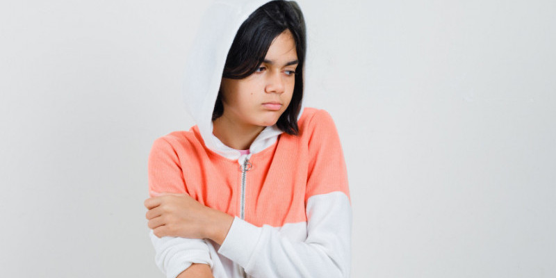 Ilustrasi perempuan merasa tidak nyaman/Freepik