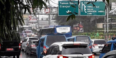  Presiden Jokowi Dukung Penertiban Kawasan Wisata Puncak