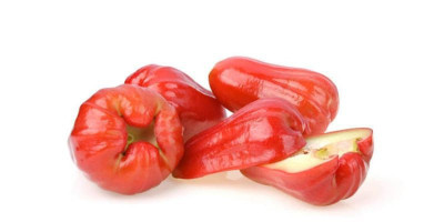 Segar dan Sehat, Temukan Manfaat Tersembunyi dari Buah Jambu Air