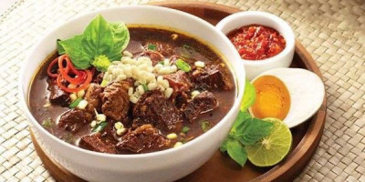 Apakah Turis Asing Menyukai Rawon?