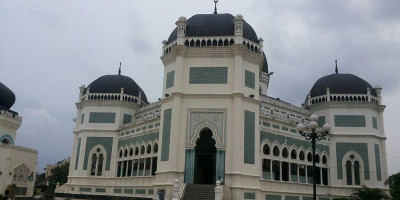 7 Masjid dan Situs Islam di Medan yang Cocok Dikunjungi Saat Safari Ramadhan