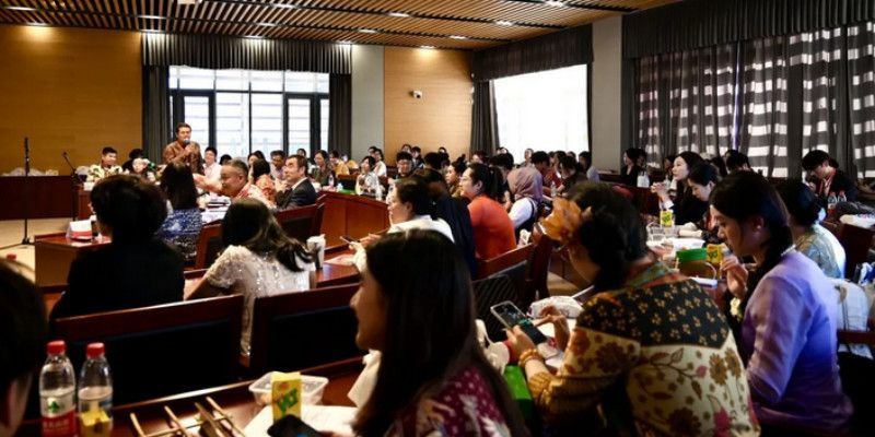 Lomba Pidato Bahasa Indonesia yang digelar BFSU, Beijing (27/4). (ANTARA/Xinhua)