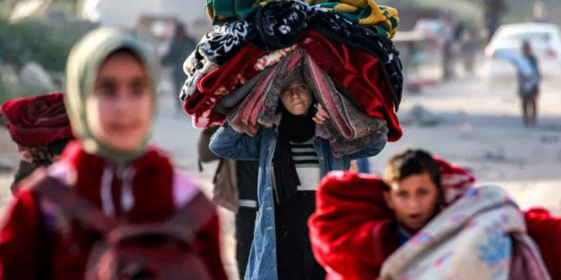 Anak-anak Gaza dipaksa mengungsi oleh Israel. (AFP)