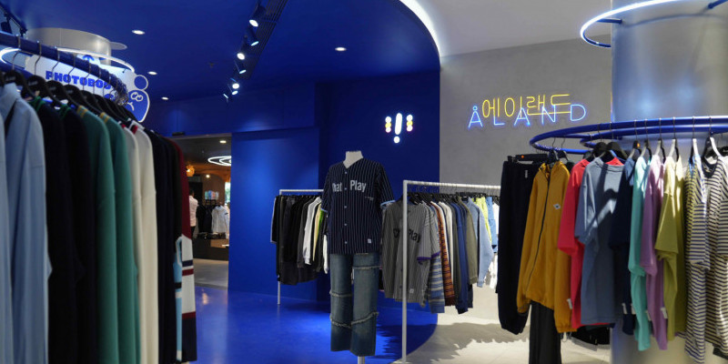 ÅLAND di Pondok Indah Mall 1. (Ist)