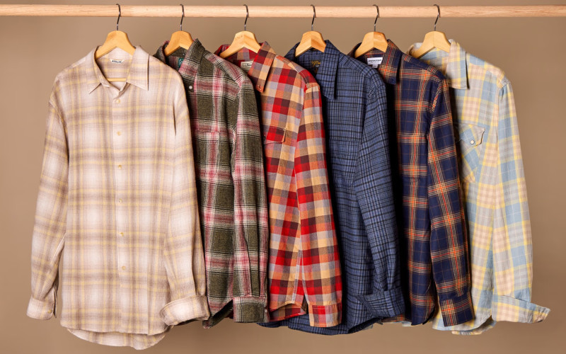 Kemeja flannel, si kotak-kotak andalan. (WSJ)
