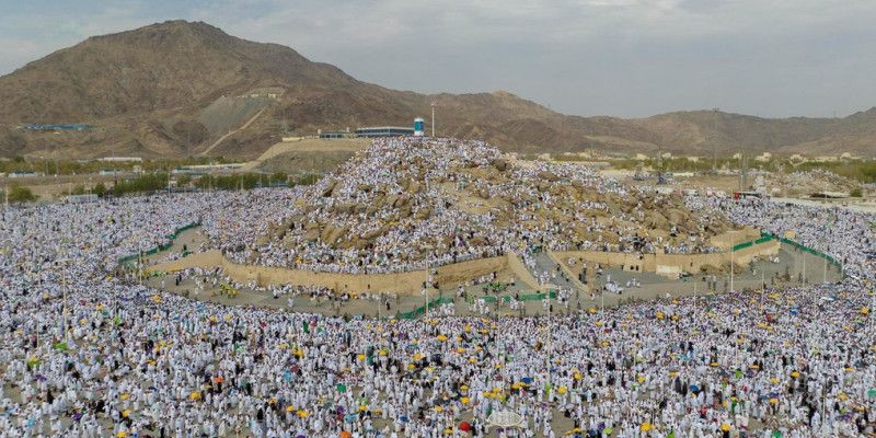 Ilustrasi wukuf di Arafah. (X/mianusama)