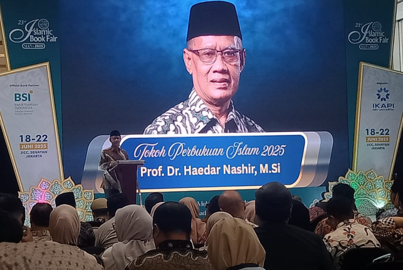 Prof. Dr. Haedar Nashir dalam pembukaan Islamic Book Fair 2025 (18/6) di JCC. (Ist)