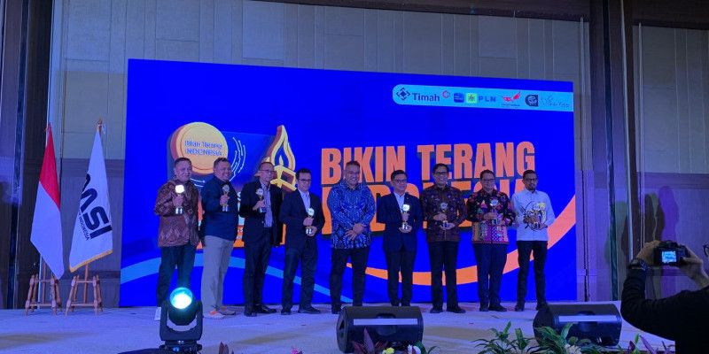 Penghargaan dari JMSI kepada para tokoh nasional (21/6) di The Acacia Jakarta. (FARAH)