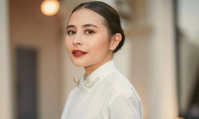 Prilly Latuconsina (Instagram/prillylatuconsina96)