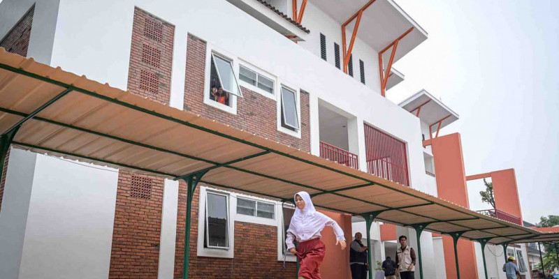 Gedung Sekolah Rakyat di Sentra Handayani, Jakarta. (ANTARA)
