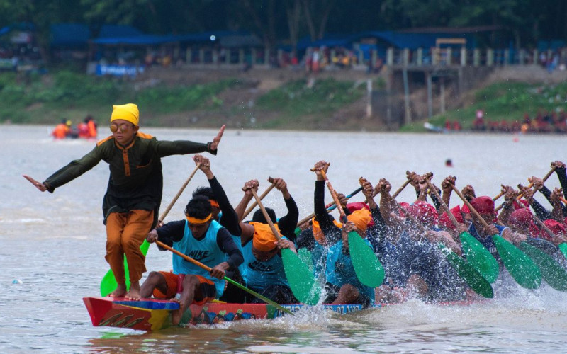 Festival Pacu Jalur (Kemenpar)