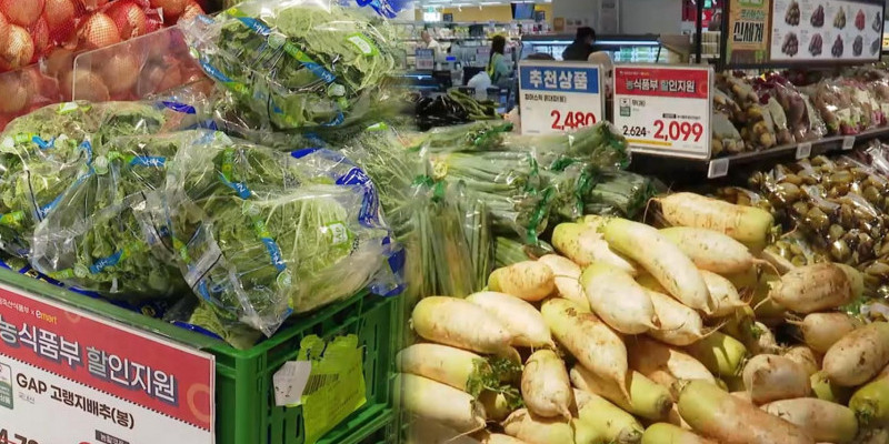 Ilustrasi bahan pangan di sebuah supermarket di Korea. (Yonhap)