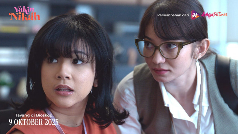 Niken dan keluarganya di film 