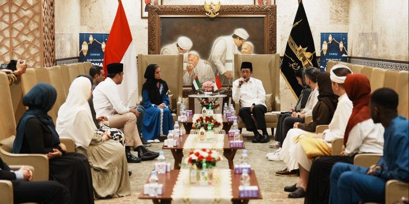 Menteri Agama RI menerima delegasi Human Fraternity Fellowship di ruang VIP Masjid Istiqlal, Jakarta (11/8). (Kemenag RI)