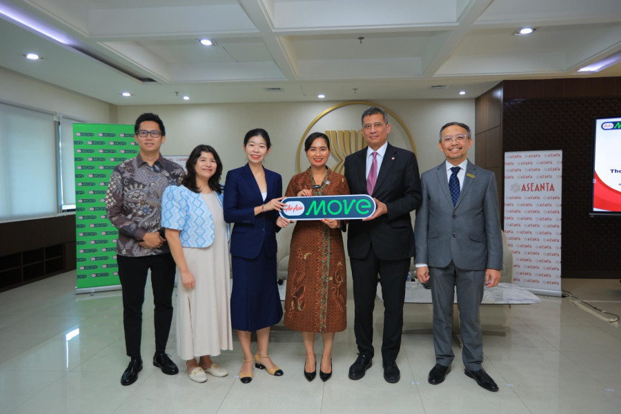 (Ki-ka) Arbi Wienandar, Mariegel Manotok, Yizhen Fung, Ni Luh Puspa, Nararya Soeprapto, dan Eddy Krismeidi Soemawilaga dalam peluncuran ASEANTA Tourism Award & microsite Discover Asean (8/8). (Ist)