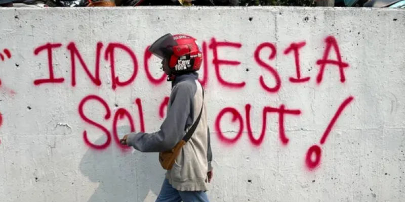 Indonesia Sold Out yang ramai diperbincangkan. (BBC)