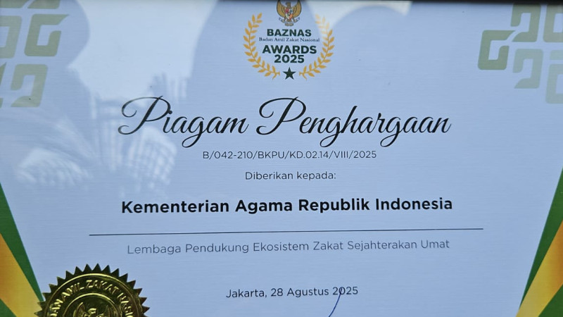Penghargaan untuk Kementerian Agama dari Baznas. (Kemenag RI)