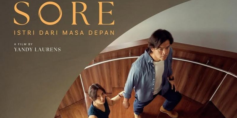 Sheila Dara dan Dion Wiyoko di film SORE. (Net)