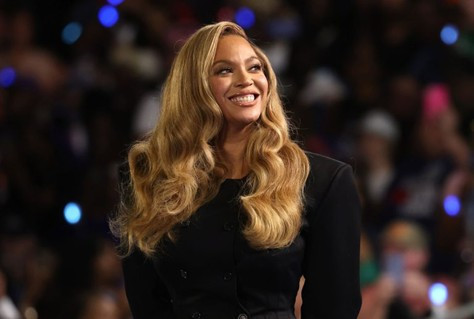 Beyoncé (stiripresure)