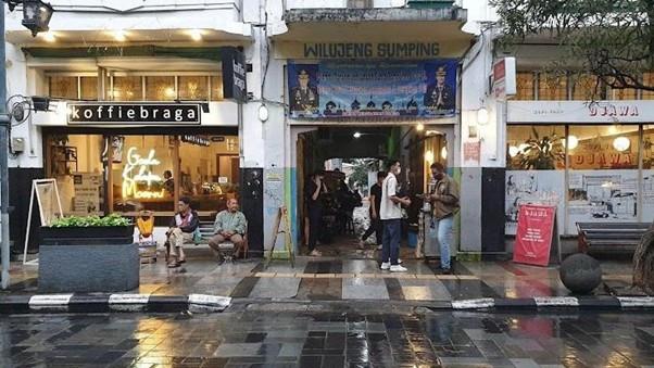Braga, salah satu sudut kota Bandung yang legendaris. (RupaRupa) Braga, salah satu sudut kota Bandung yang legendaris. (RupaRupa)