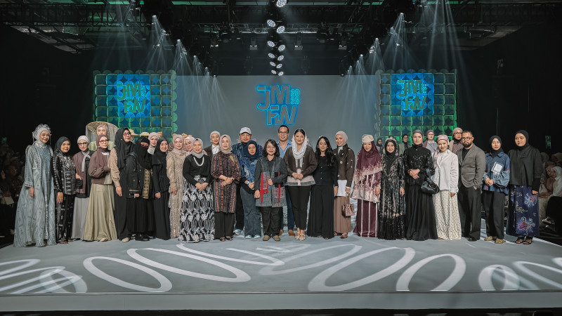 Para desainer yang tampil di Fashion Parade 6 JMFW 2026 (8/11). (FARAH)